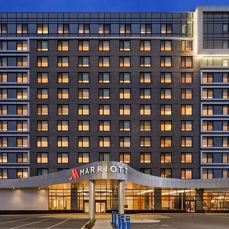 Marriott New York Jfk Airport Hotel Екстериор снимка